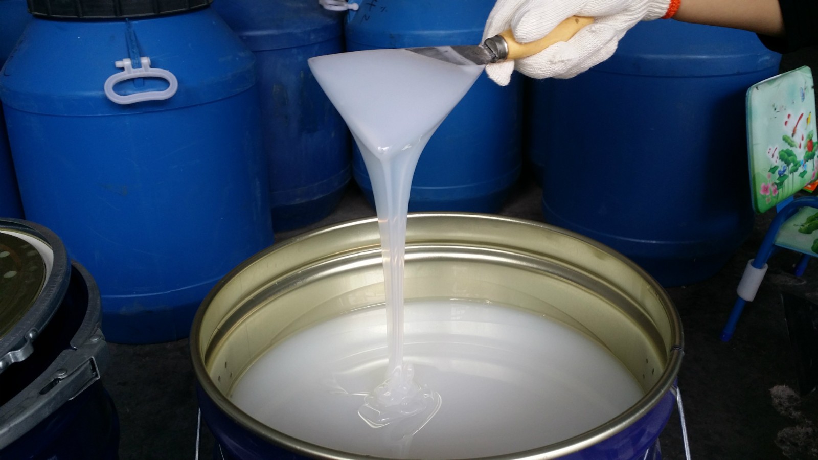 工業(yè)級(jí)模具硅膠膨脹怎么辦 ？